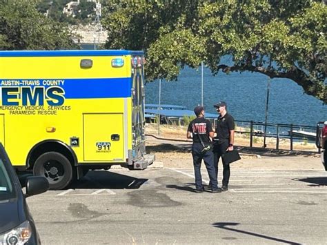 Medics responding to boat, jet ski crash on Lake Travis Sunday